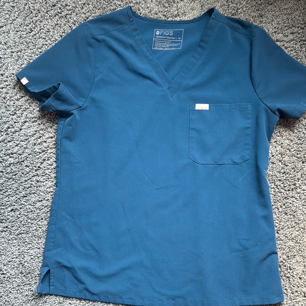 Figs Deep Reef, scrub set